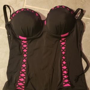 Torrid bathing suit size 2